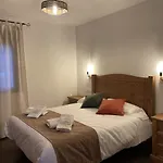 Dona Jimena Del Ambroz 4 Estrellas Complejo Unico En El Centro Del Pueblo Apartament *