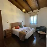 Doña Jimena Del Ambroz 4 Estrellas Complejo único En El Centro Del Pueblo Apartamento