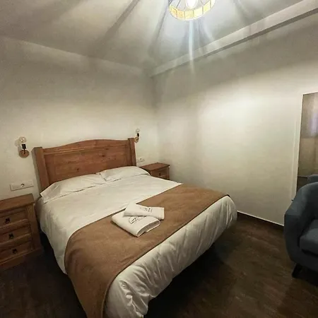 Apartamento Rurales Doña Jimena Del Ambroz 4 Estrellas Complejo único En El Centro Del Pueblo Hervás