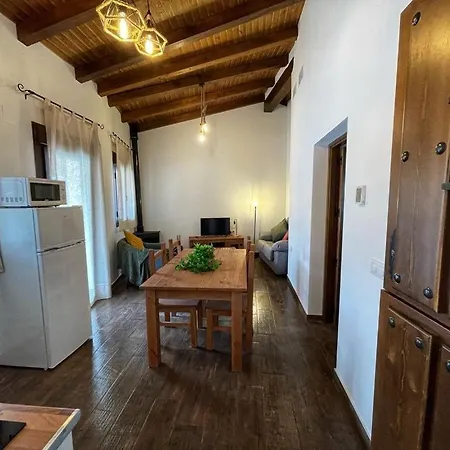 Apartamento Rurales Doña Jimena Del Ambroz 4 Estrellas Complejo único En El Centro Del Pueblo *