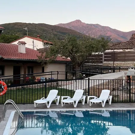 Апартаменты Dona Jimena Del Ambroz 4 Estrellas Complejo Unico En El Centro Del Pueblo Хервас