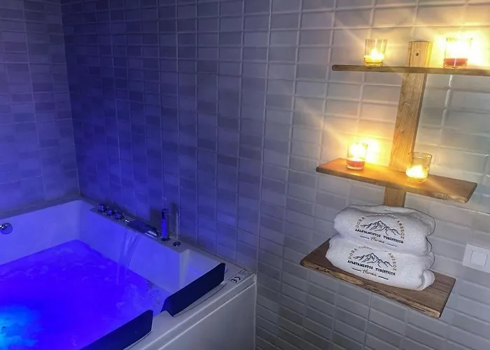 Dona Jimena Del Ambroz 4 Estrellas Complejo Unico En El Centro Del Pueblo Апартаменты *