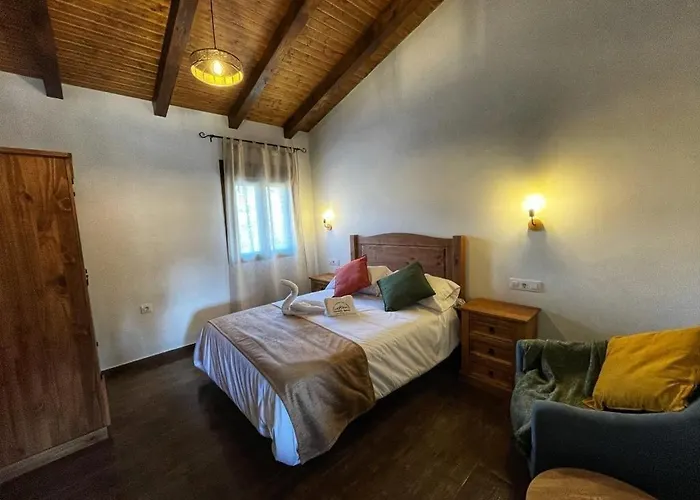 Apartamento Doña Jimena Del Ambroz 4 Estrellas Complejo único En El Centro Del Pueblo