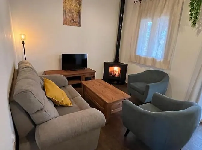 Dona Jimena Del Ambroz 4 Estrellas Complejo Unico En El Centro Del Pueblo Апартаменты Хервас