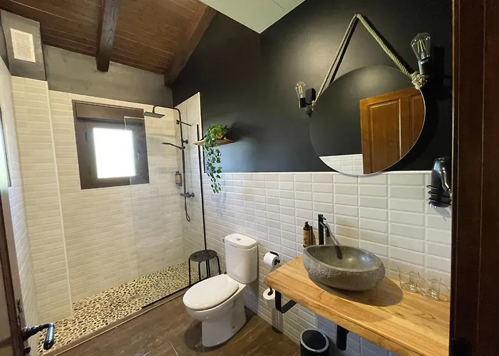 Dona Jimena Del Ambroz 4 Estrellas Complejo Unico En El Centro Del Pueblo